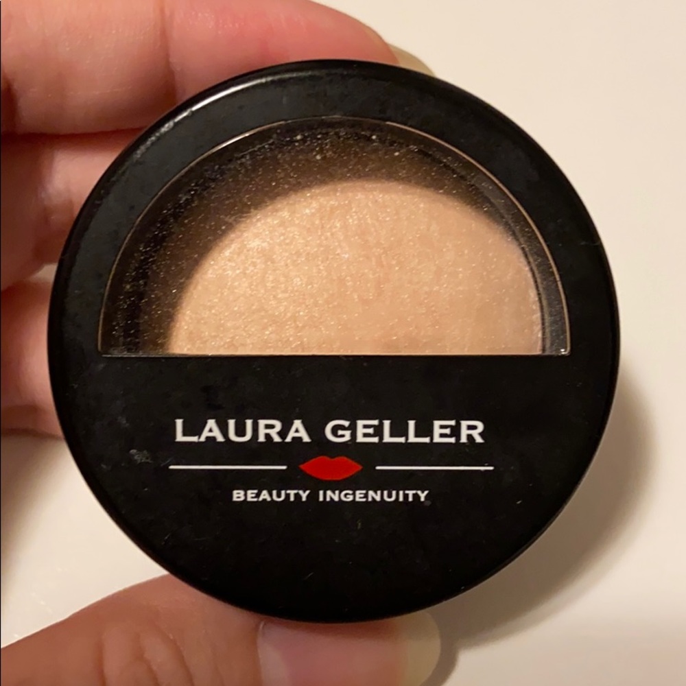 Laura Geller Baked Highlighter in Golden Rose